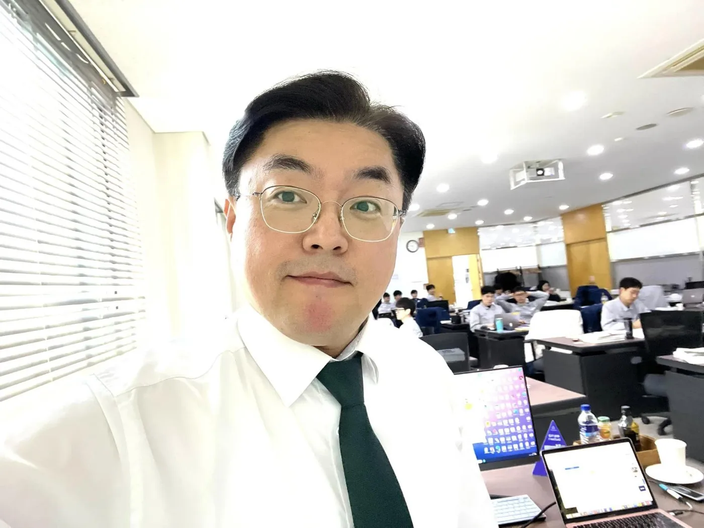 한국야금(KORLOY) 챗GPT등 AI활용법 교육 교육 현장 - 나눔경영컨설팅 김종혁