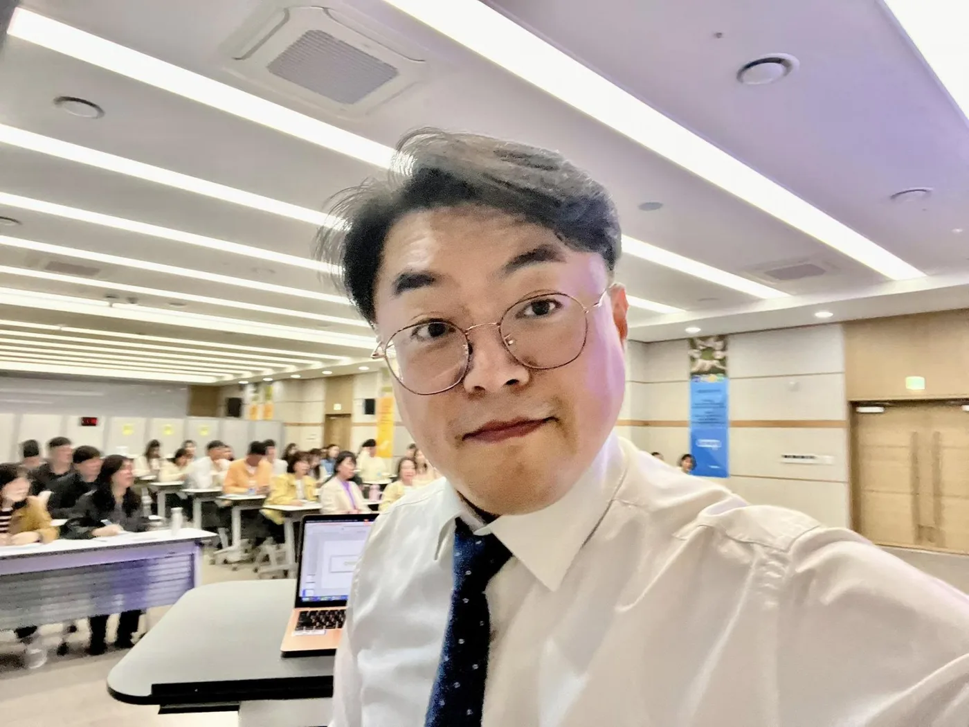 농협 고객이해 & 환경분석 특강 교육 현장 - 나눔경영컨설팅 김종혁