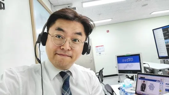 UST 디자인씽킹 교육 현장 - 나눔경영컨설팅 김종혁