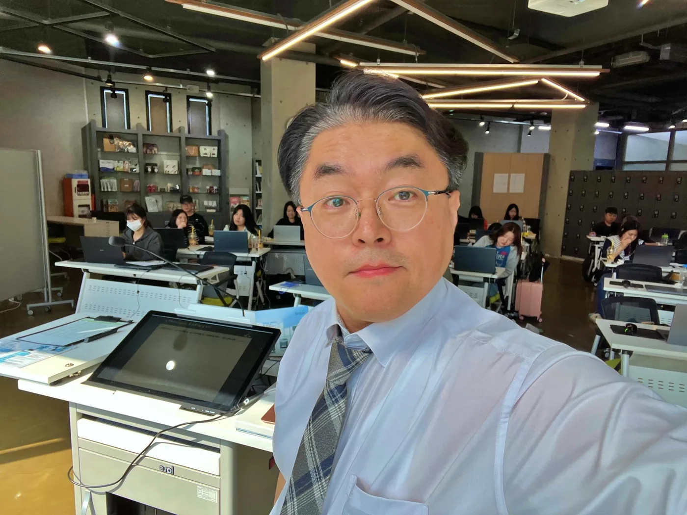 전통시장육성재단 AI활용 교육 교육 현장 - 나눔경영컨설팅 김종혁