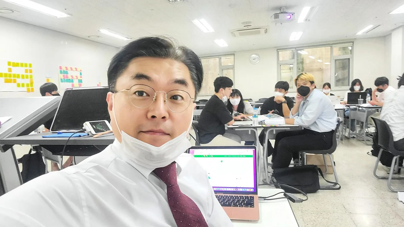 경남대학교 영어 세일즈 피칭 교육&실습 교육 현장 - 나눔경영컨설팅 김종혁