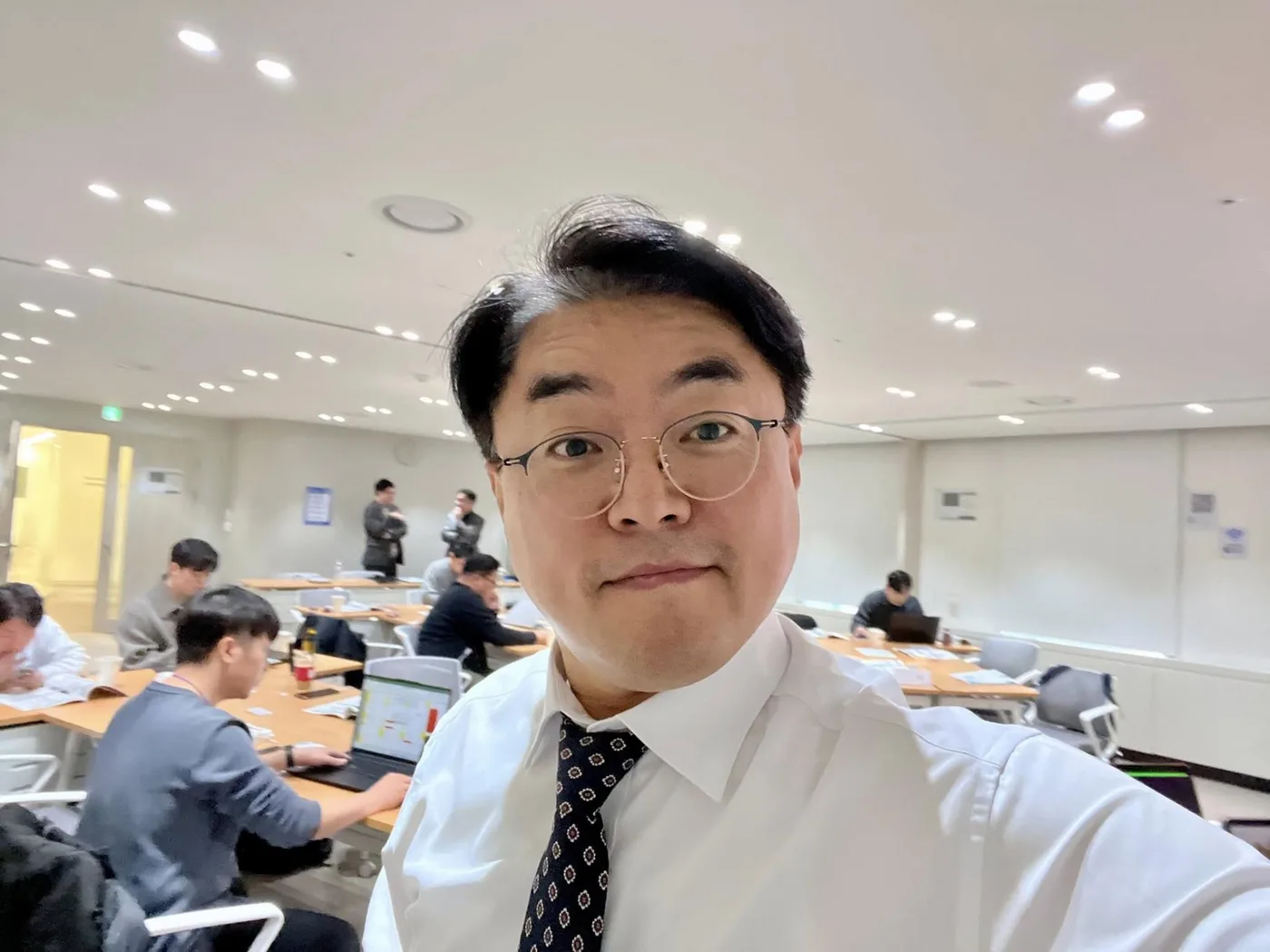 SP네이처, 김종혁 강사와 비즈니스 협상 교육 진행