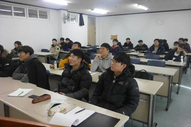 경일대학교 건축학과, 김종혁 강사와 '도전정신과 마케팅마인드' 특강