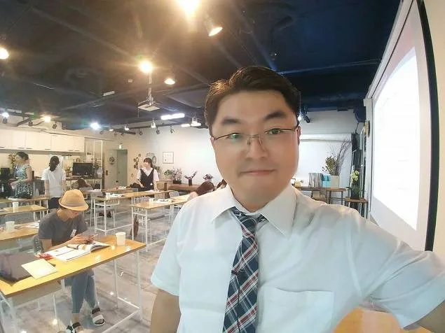 오아시스, 프리저브드플라워 마케팅컨설턴트 3회차 교육 진행