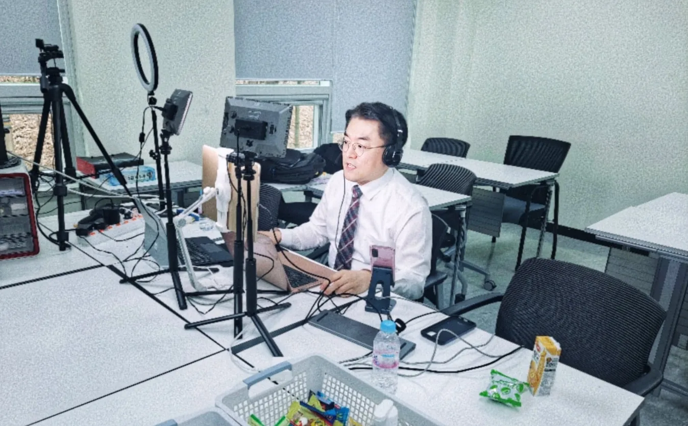 UST, 김종혁 강사와 디자인씽킹 워크샵 진행