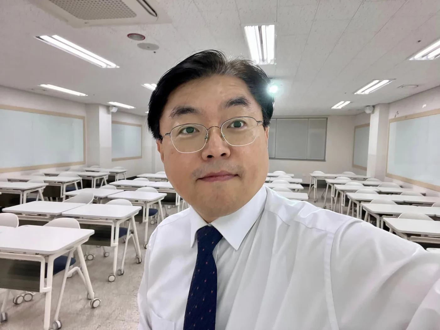 경남대학교에서 '보따리 무역 특강' 진행