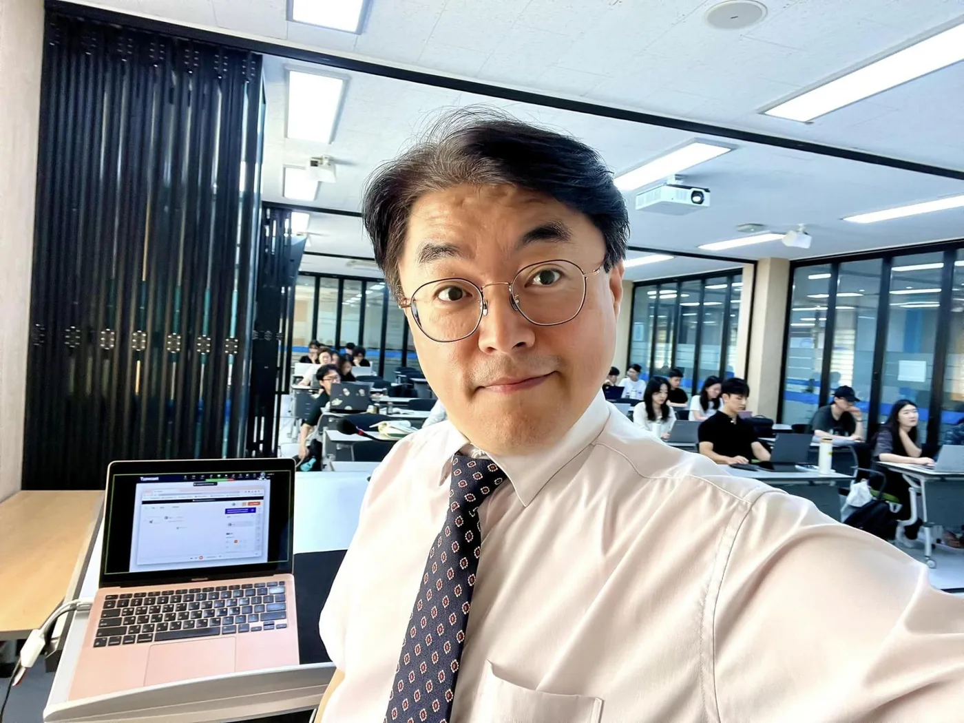 충남대학교 AI도구 실습교육 교육 현장 - 나눔경영컨설팅 김종혁