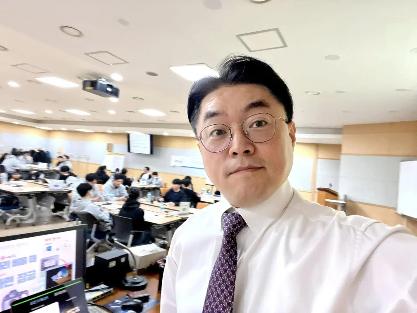 KT&G 신입사원, 김종혁 강사와 글로벌 커뮤니케이션 교육