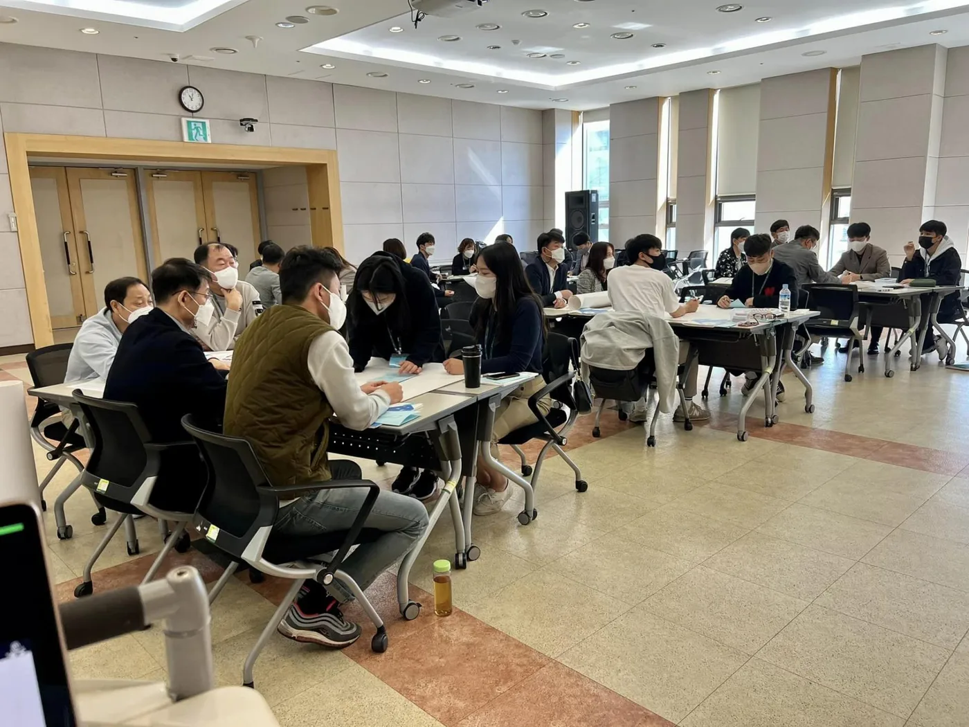 농협안성교육원 디자인씽킹 실습 교육 현장 - 나눔경영컨설팅 김종혁