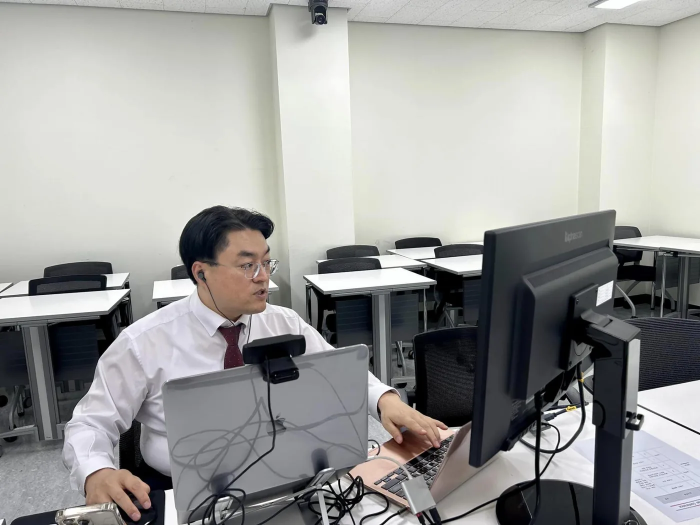 UST 디자인씽킹 워크샵 교육 현장 - 나눔경영컨설팅 김종혁